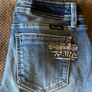 Miss Me ankle skinny, size 27